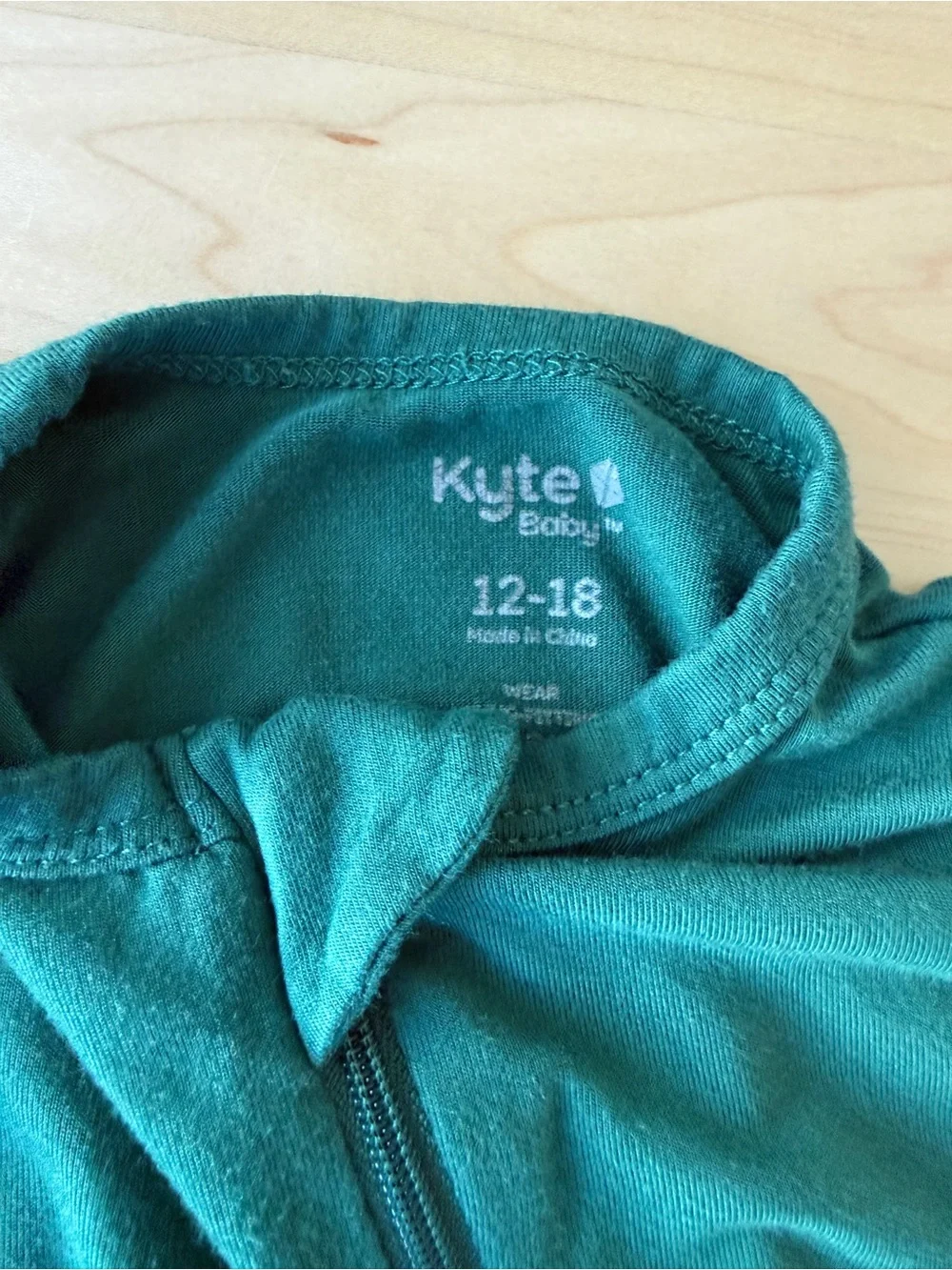 Kyte BABY Zippered Romper in Emerald Size 12-18m